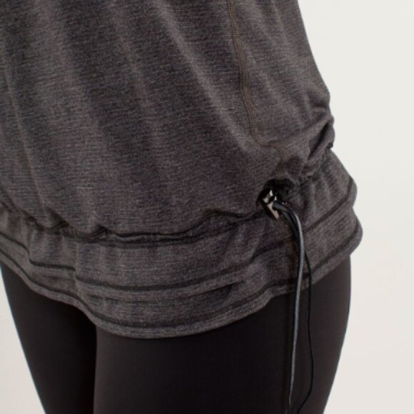 Lululemon Run, Back on Track Tank Size 6 Dot Confirmed - Picture 3 of 12